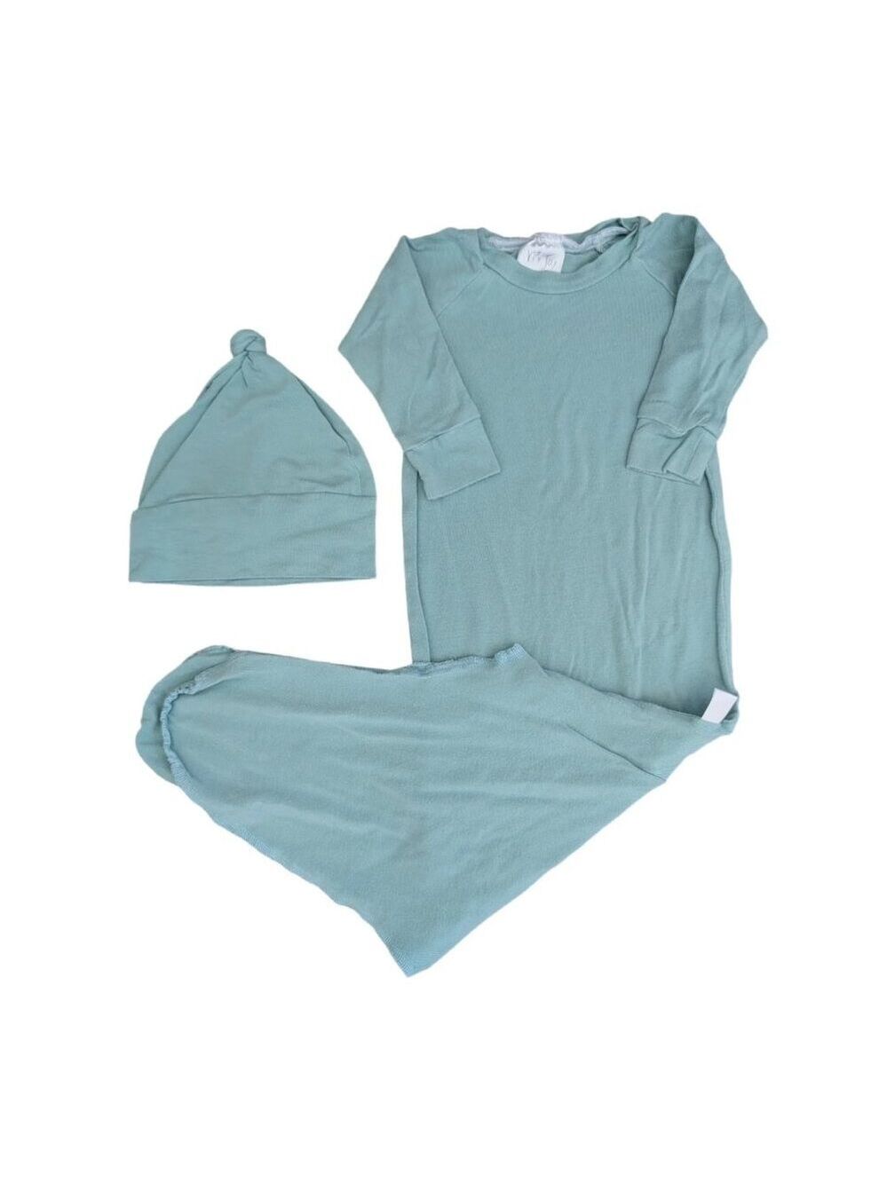 Vi & Jax Bamboo Sage Knotted Gown & Hat Set Newborn